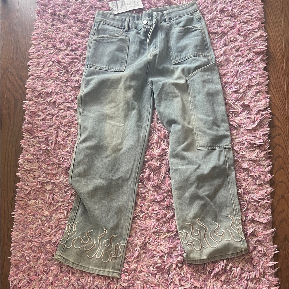 Baggy women’s  Jeans with Embroidered Flames NWT.